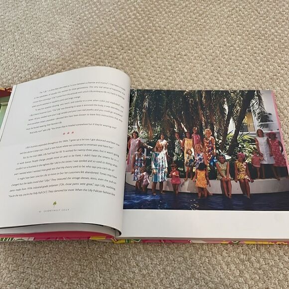 Rare!!!  Essentially Lilly Coffe Table Book - Picture 5 of 7